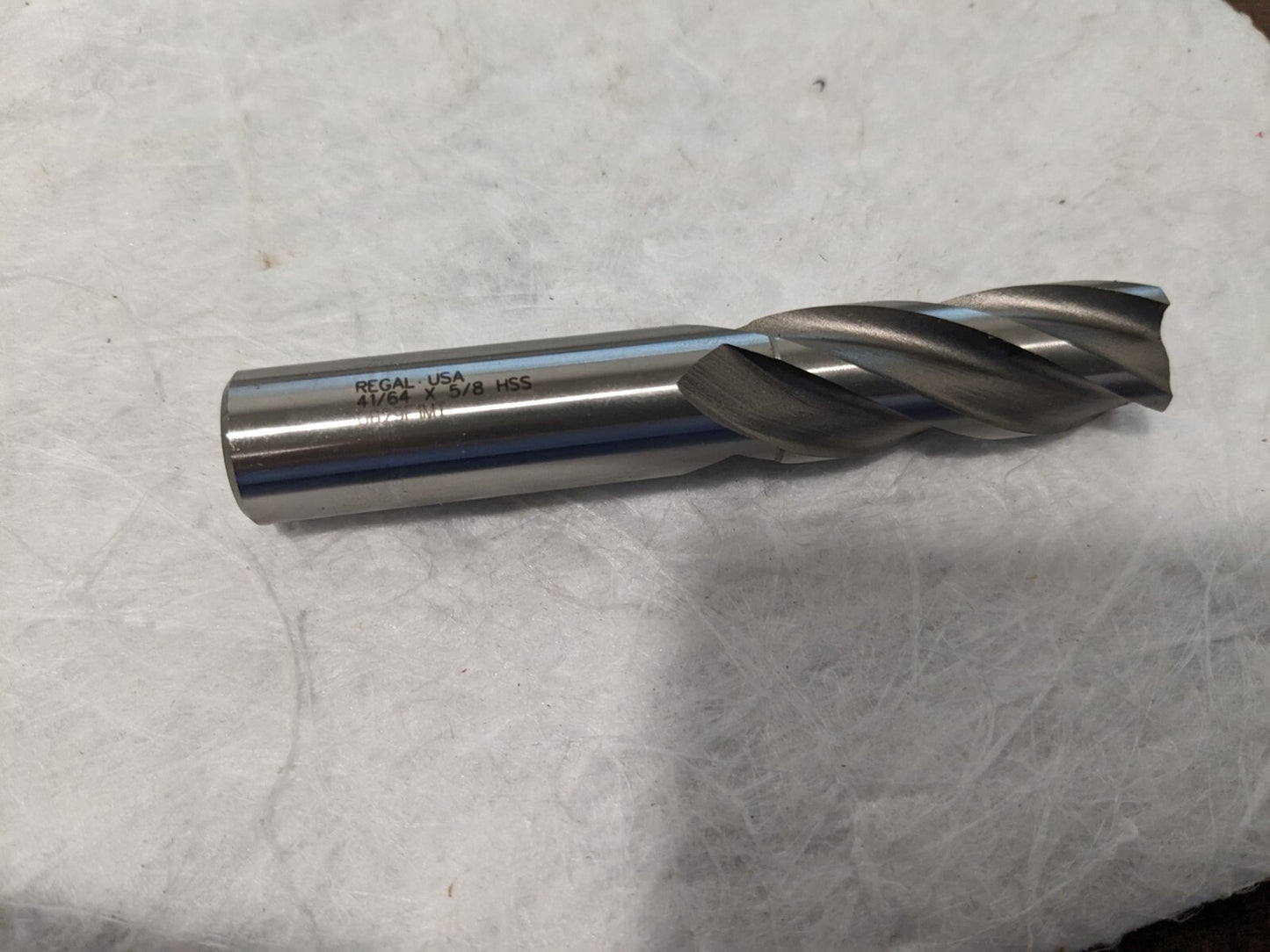 REGAL CUTTING TOOLS Square End Mill: 41/64" Dia, 1-5/8" LOC, 4 Fl HSS 050237AM