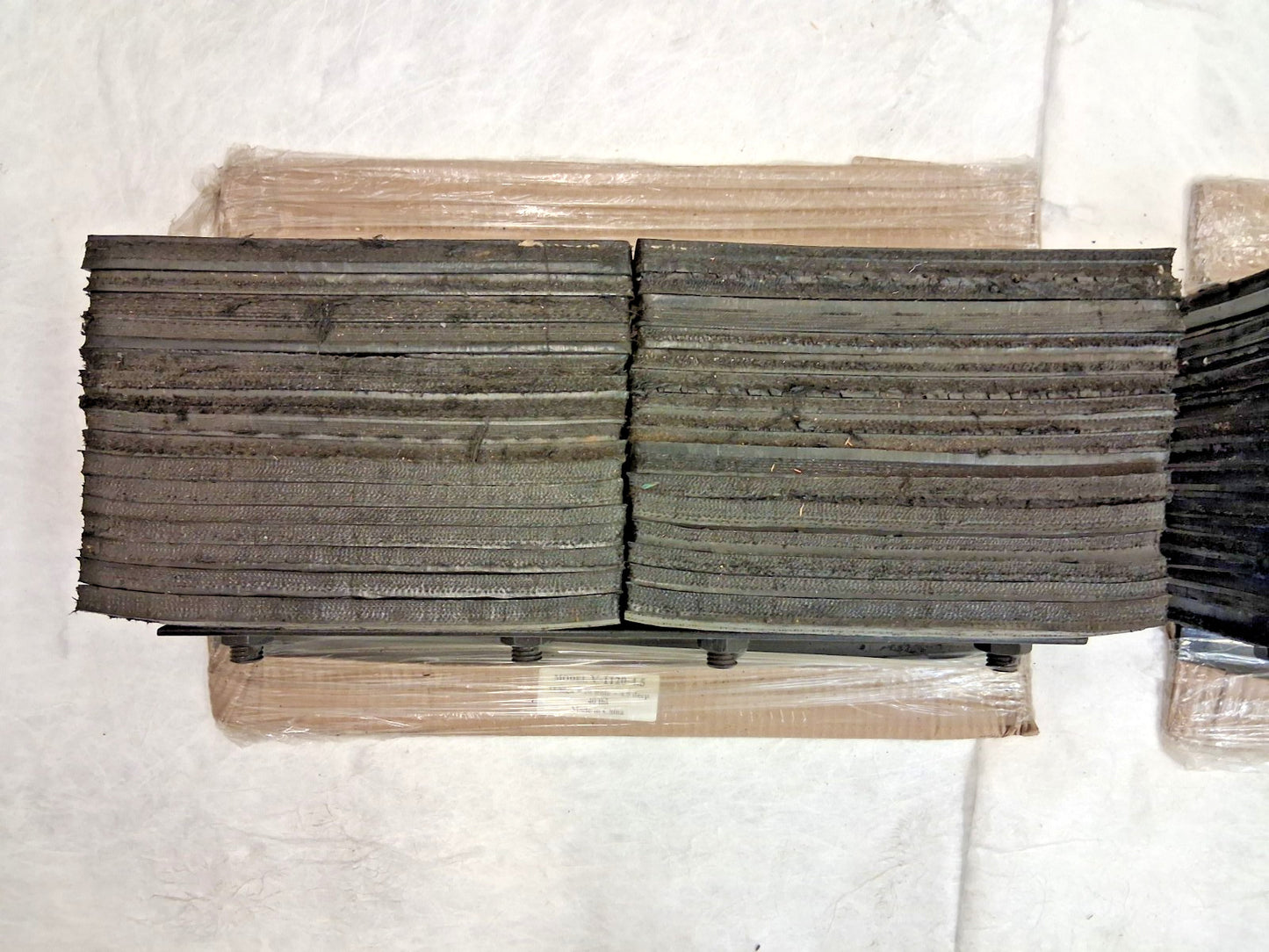Vestil Rubber Laminated Dock Bumpers QTY2 V-1120-4.5