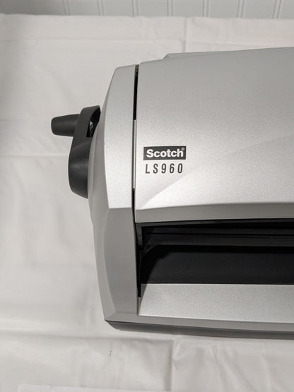 Scotch 8-1/2" Wide Desktop Laminator 7010383793