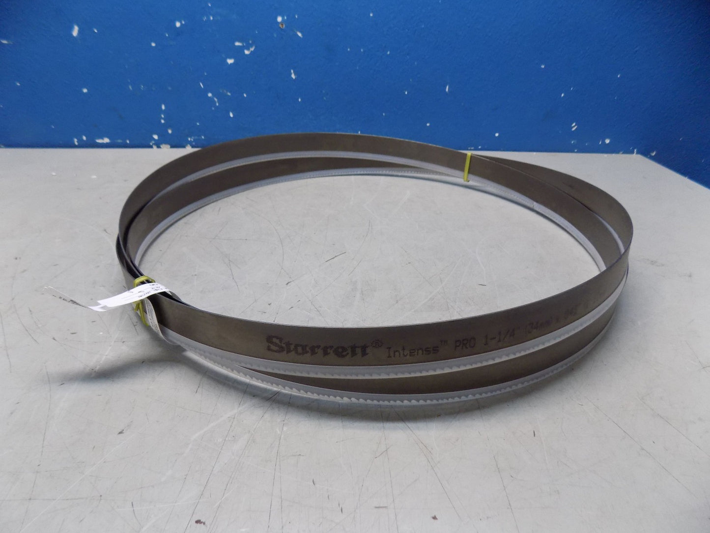 Starrett Welded Band Saw Blade 6" L x 1-1/4" W 14Ft . Cobalt  20739