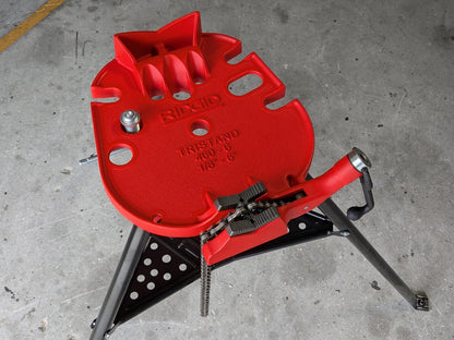 Ridgid Portable Tri-Stand Chain Vise 1/8" to 6" Pipe Capacity 36273