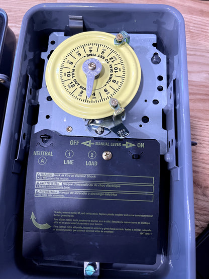Intermatic 24 hr Outdoor Analog Electromechanical Timer Switch T101R