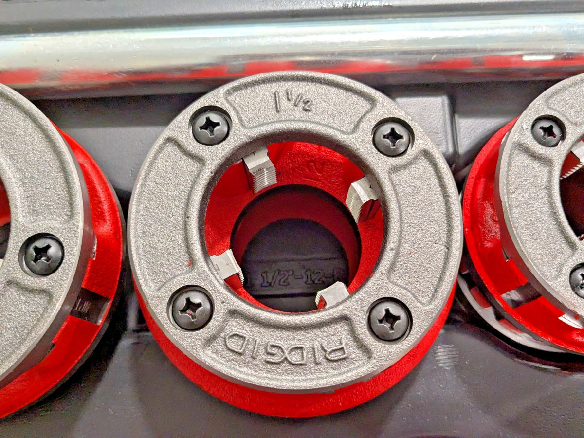 Ridgid 9-Die-Head Pipe Threader Set 1/8" to 2" w/Case 36505