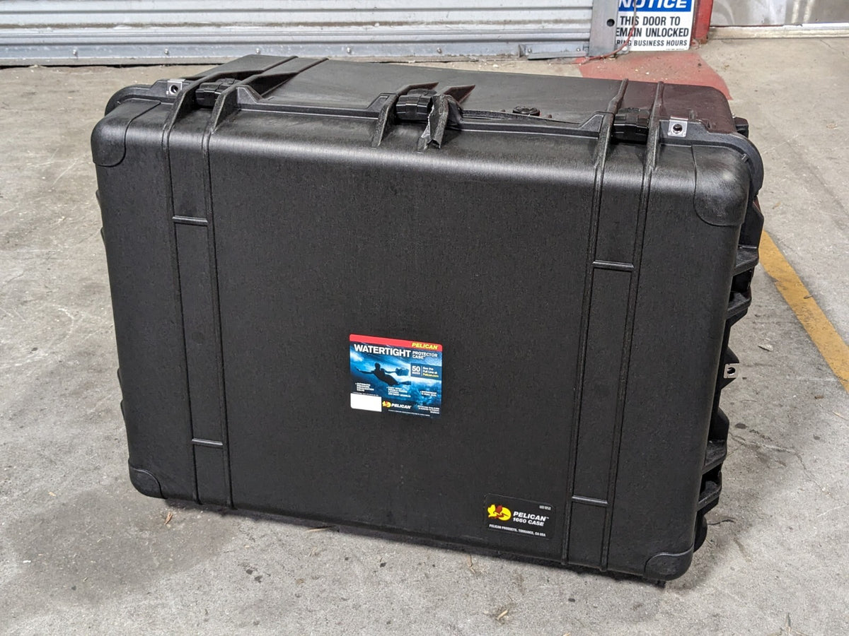 Pelican 1660 Protector Hard Case w/ Foam 31" x 23" x 19" Parts /