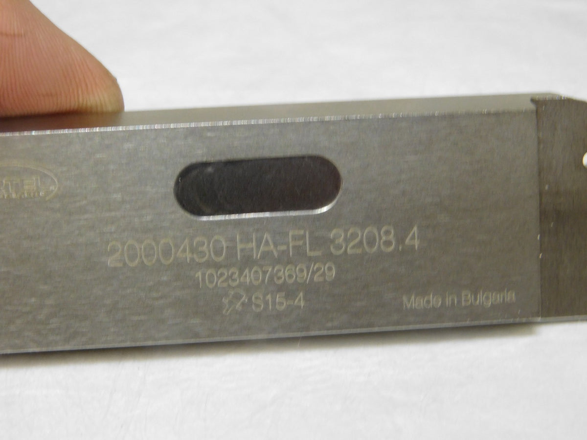 Hertel Indexible Cutoff Blade 32mm Height 1.299 Max DOC LH 2000430 HA-FL 3208.4