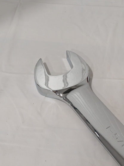 GEARWRENCH Combination Wrench 1-5/8" Head Size, 15 deg Offset 22.6380" OAL 9046D