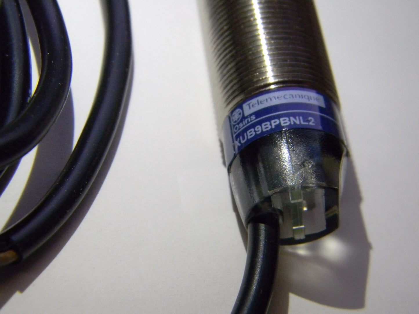 Telemecanique Polarized Retroreflective Photoelectric Sensor 2m XUB9BPBNL2