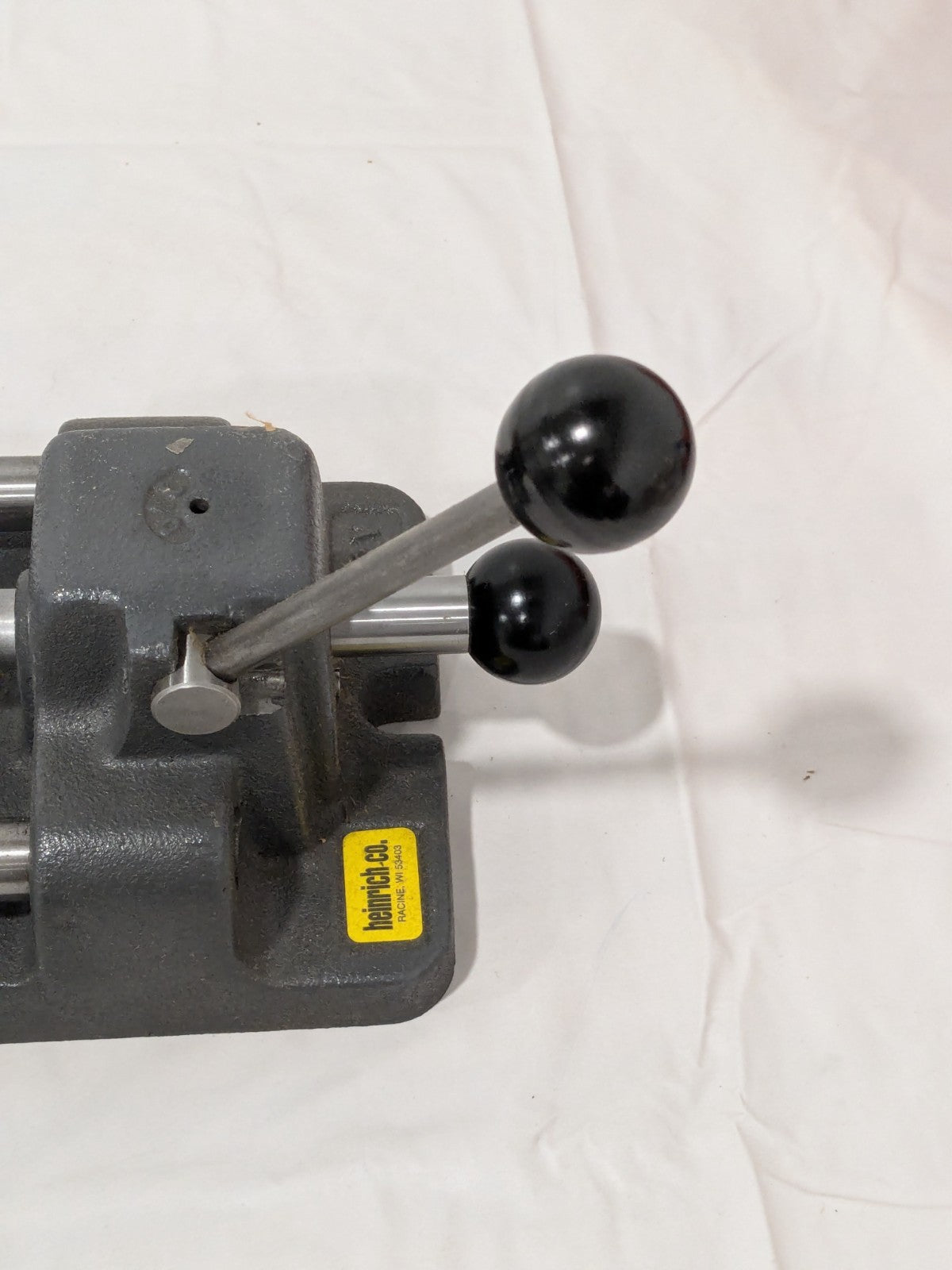 Heinrich Horizontal Drill Press Vise: 6" Jaw Width, 6-3/16" Jaw Opening 6-SV