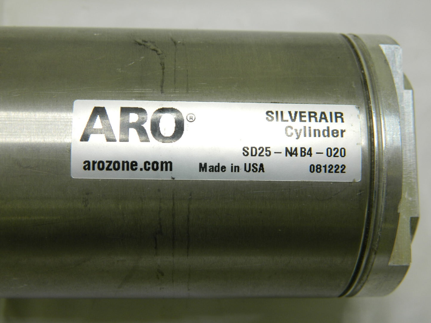 ARO 2" Stroke x 2-1/2" Bore Double Acting Air Cylinder SD25-N4B4-020