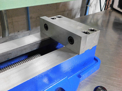 Pro-Grade Horizontal Machine Vise 6" Jaw Width Stationary Base 428-7268
