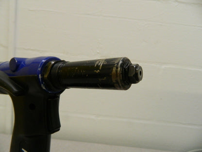 RivetKing Air Riveting Hammer Up to 3/16" Cap. ZT-6000