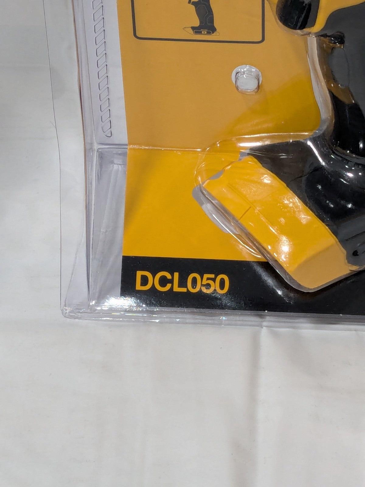 DeWALT Cordless Work Light: 20V, 500 Lumens DCL050 TOOL ONLY