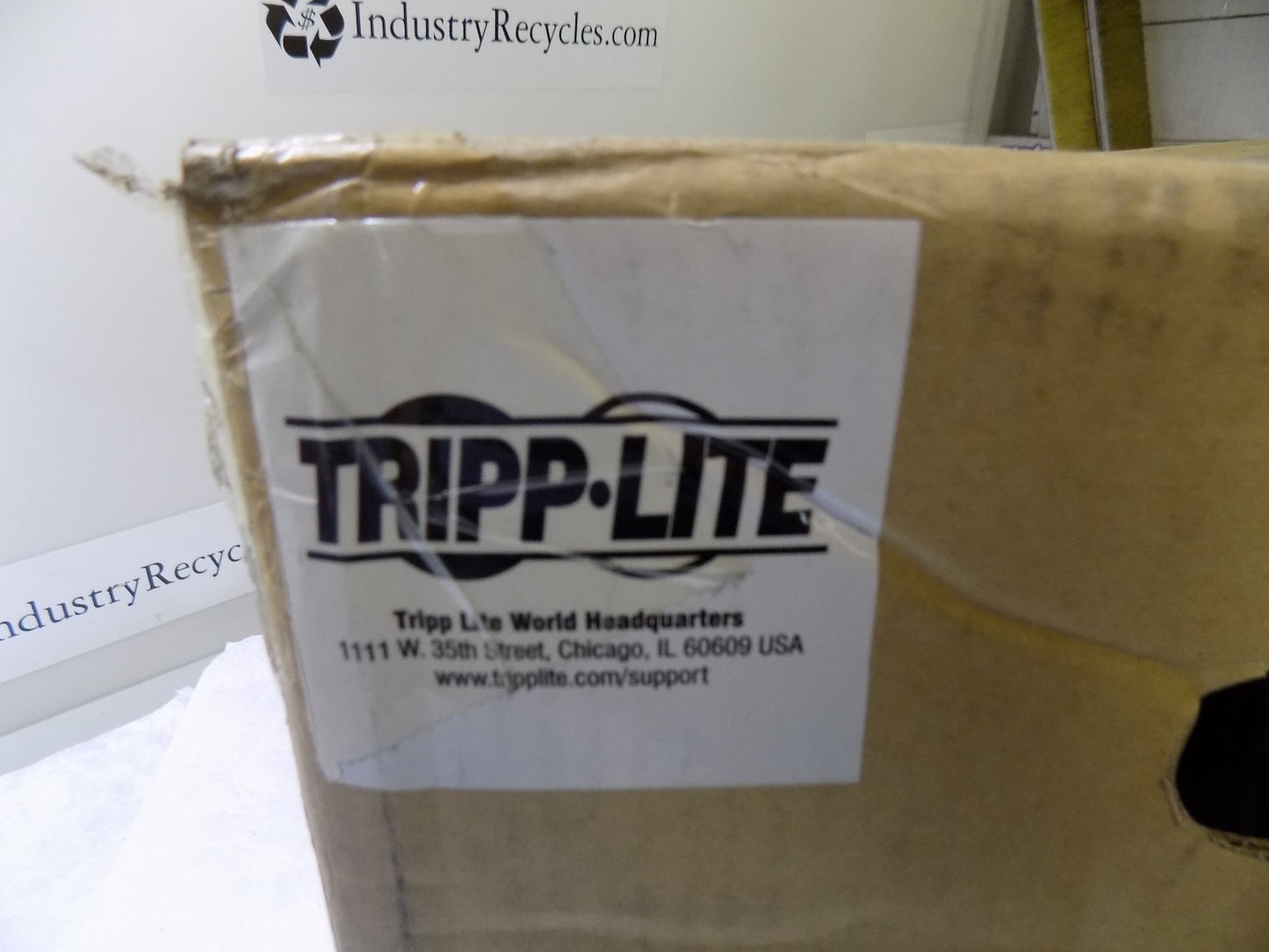 Tripp-Lite Unshielded Network/Ethernet Cable Cat5e 24AWG 900ft N020-01K-GY