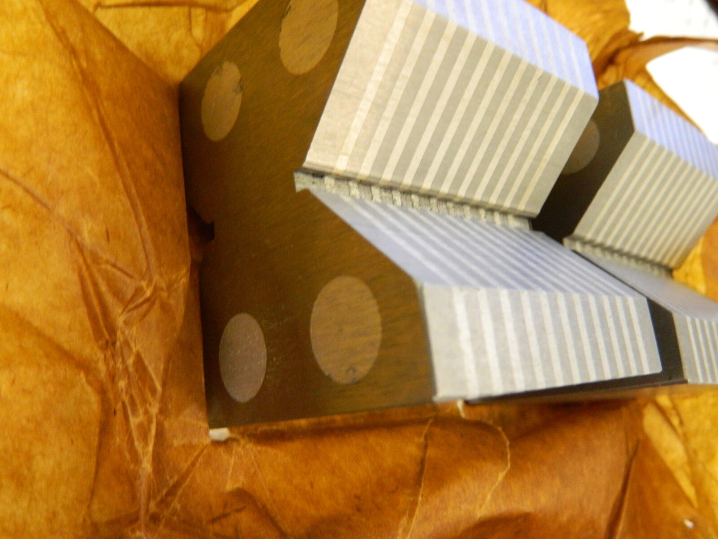 V-Block: 1-5/16" Max Capacity, 90° V Angle 285-2100