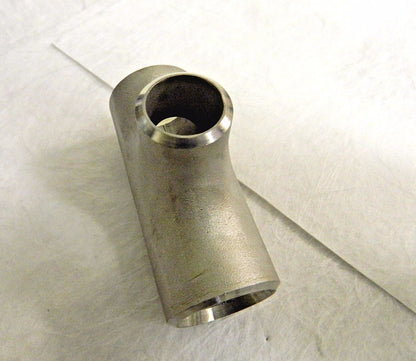 Merit Brass 1-1/2 x 1" 304L Stainless Steel Pipe Tee  04406-2416