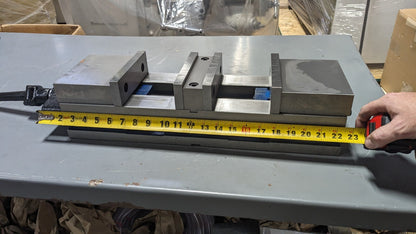 Machine Vise 4" Jaw Opening Horizontal Stationary Base 2" Jaw Height 4
