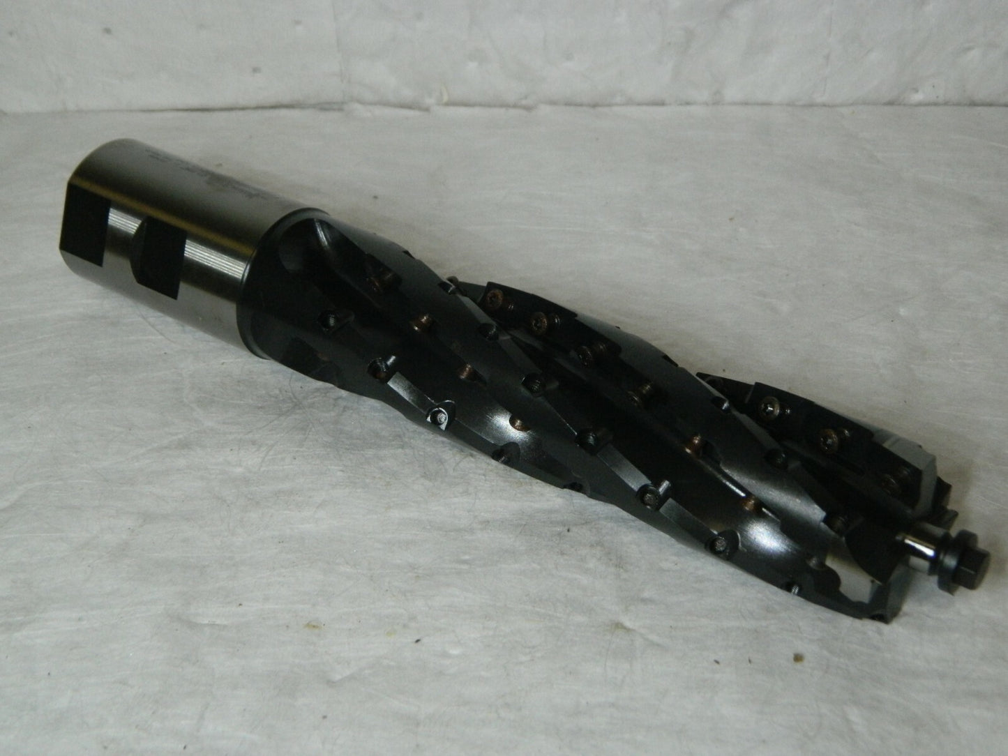 Walter 2" Milling Cutter 2" Shank F2238CK.UW.051.Z02.186 USED 5026785