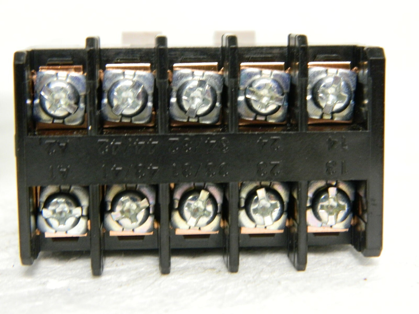 Omron Standard Electromechanical Screw General Purpose Relay  G7J3A1BBW1DC24