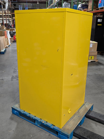 Pro Safe Safety Storage Cabinet for Flammable Hazards 60 Gal. SCRATCH N DENT