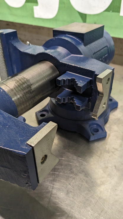 Yost Model 750-E 5 Inch Medium Duty Rotating Vise