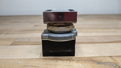 EATON E30BB Square Multi-Function Operated Watertight/Oiltight Indicating Lamp
