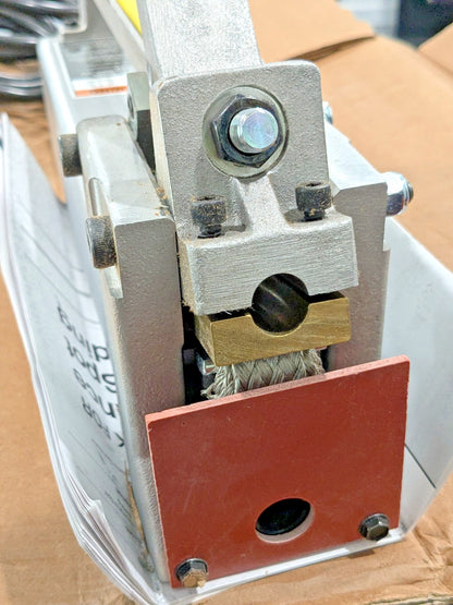 Miller LMSW-52 Air-Cooled Spot Welder 220V W/O Tongs or Tips 900377
