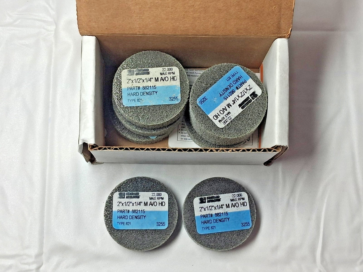 Standard Abrasives Unitized Wheels A/O 2"x1/2"x1/4"  QTY 8  882115