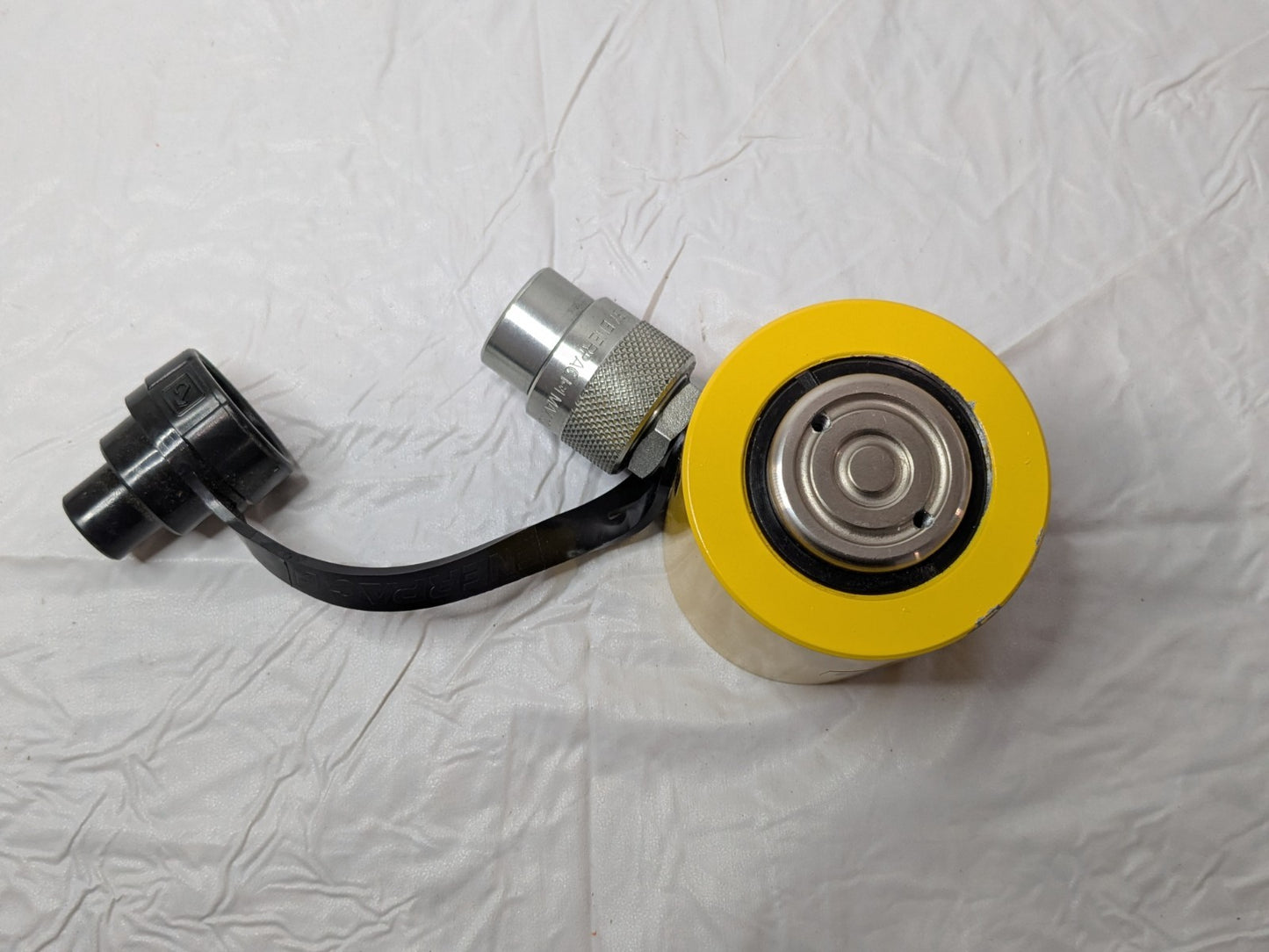 ENERPAC 10 Ton Low Height Cylinder 10000 PSI 1.5" Stroke RCS101