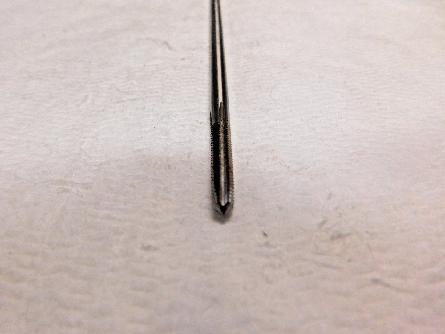 Interstate Spiral Point Plug Tap #10"-32 UNF 6" OAL 2FL H3 HSS 04708335