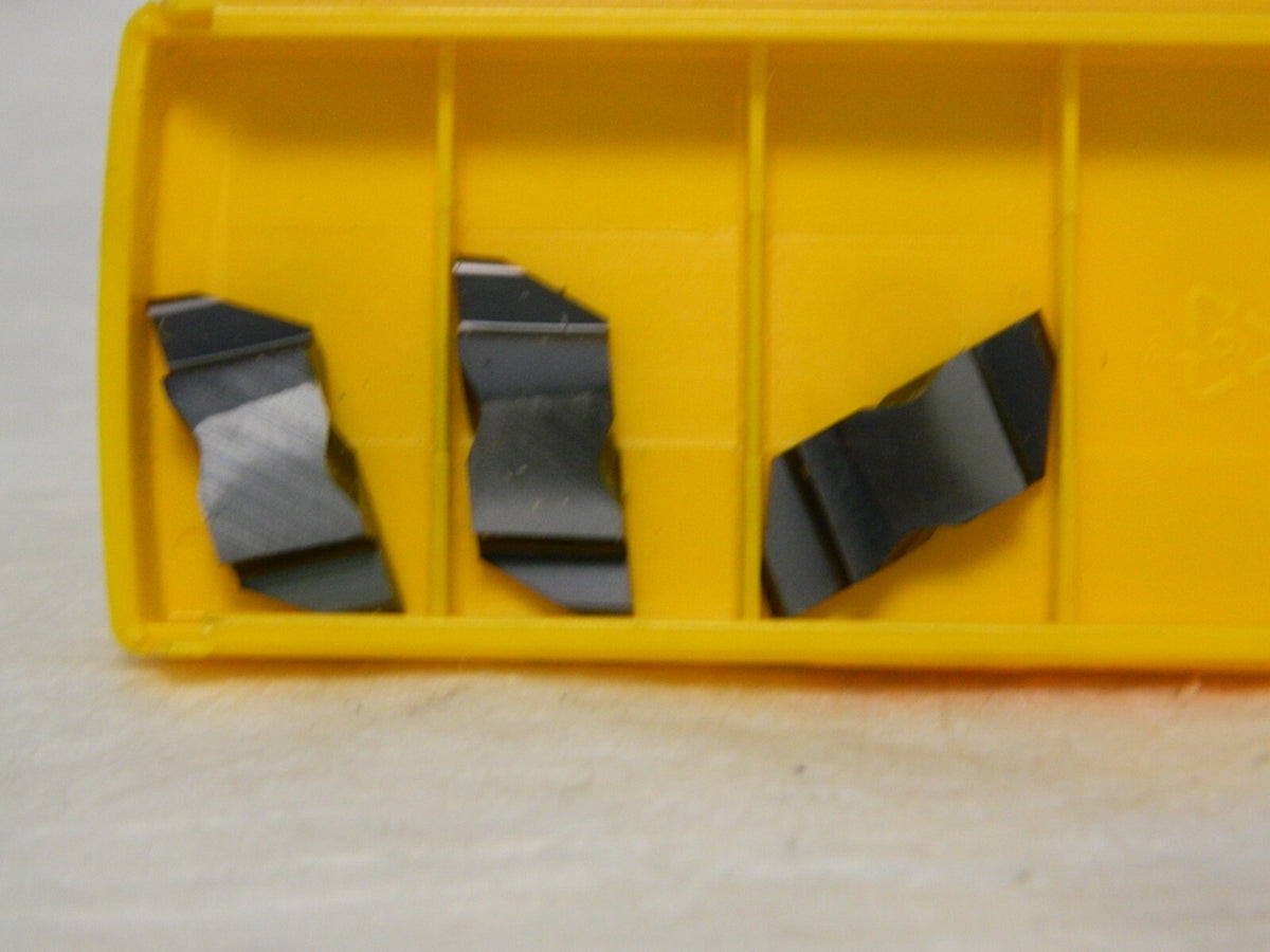Kennametal Top Notch Grooving Insert  NR3047RCERT KC5010 QTY 3 5687511