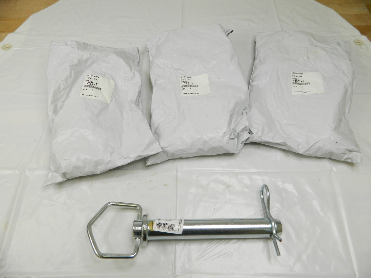 Zinc Plated Steel Pin Lock Hitch Pin 1″ Pin Diam, 7″ Long, Qty 4 -2525-7