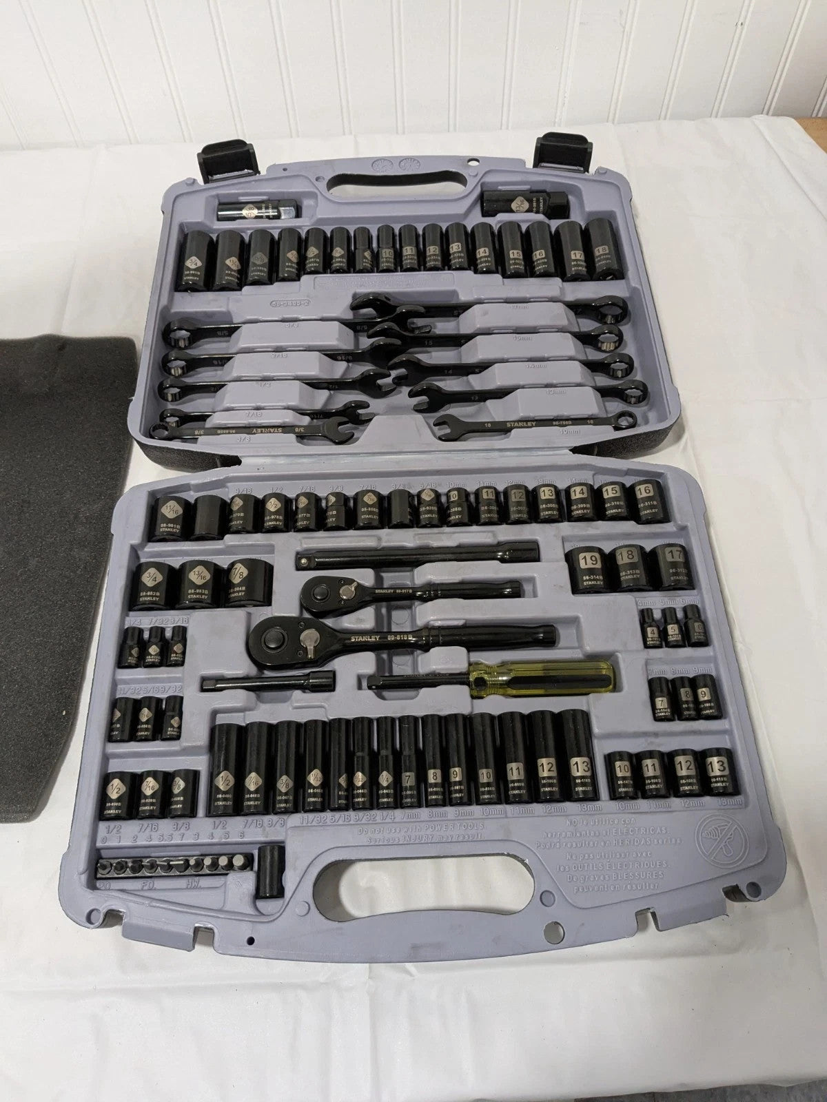 Stanley Socket Set: Deep Standard, 99 Pc, 1/4, 3/8" Drive 92-839
