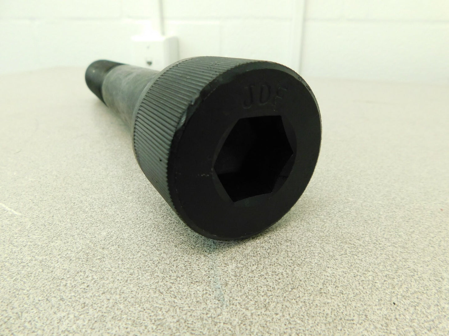 Pro-Grade 1-1/2 - 6 UNC Hex Socket Cap Screw 	-33722-8