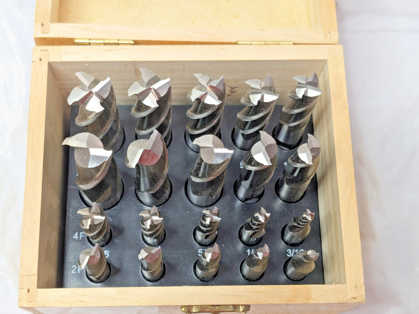 20 Piece End Mill Set Square End Cobalt Uncoated Single End 2&4FL 723-2520