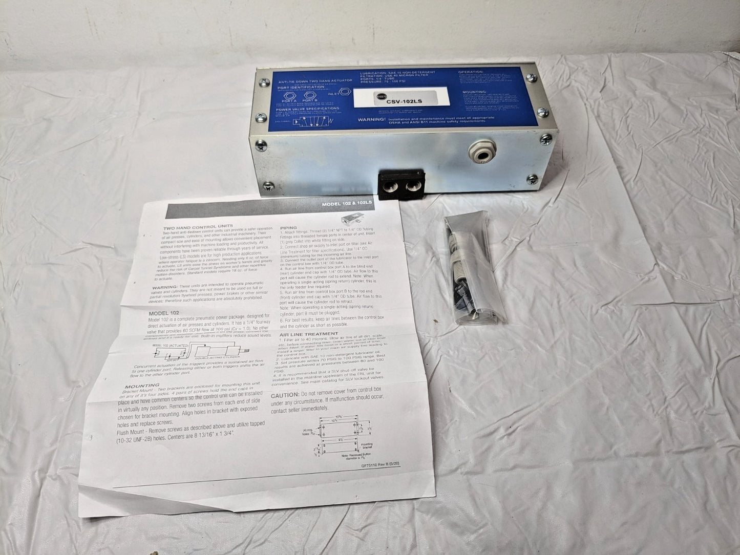 BIMBA Anti-Tiedown Two-Hand Actuator Control Unit 1/4"NPTF 70-100 PSI CSV-102LS