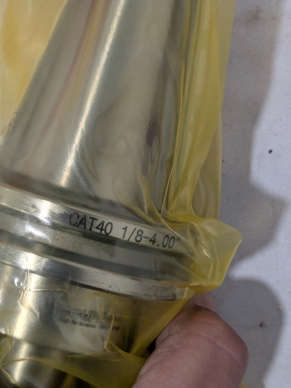 Accupro End Mill Holder: CAT40, Taper Shank, 1/8" Hole Dia 775002