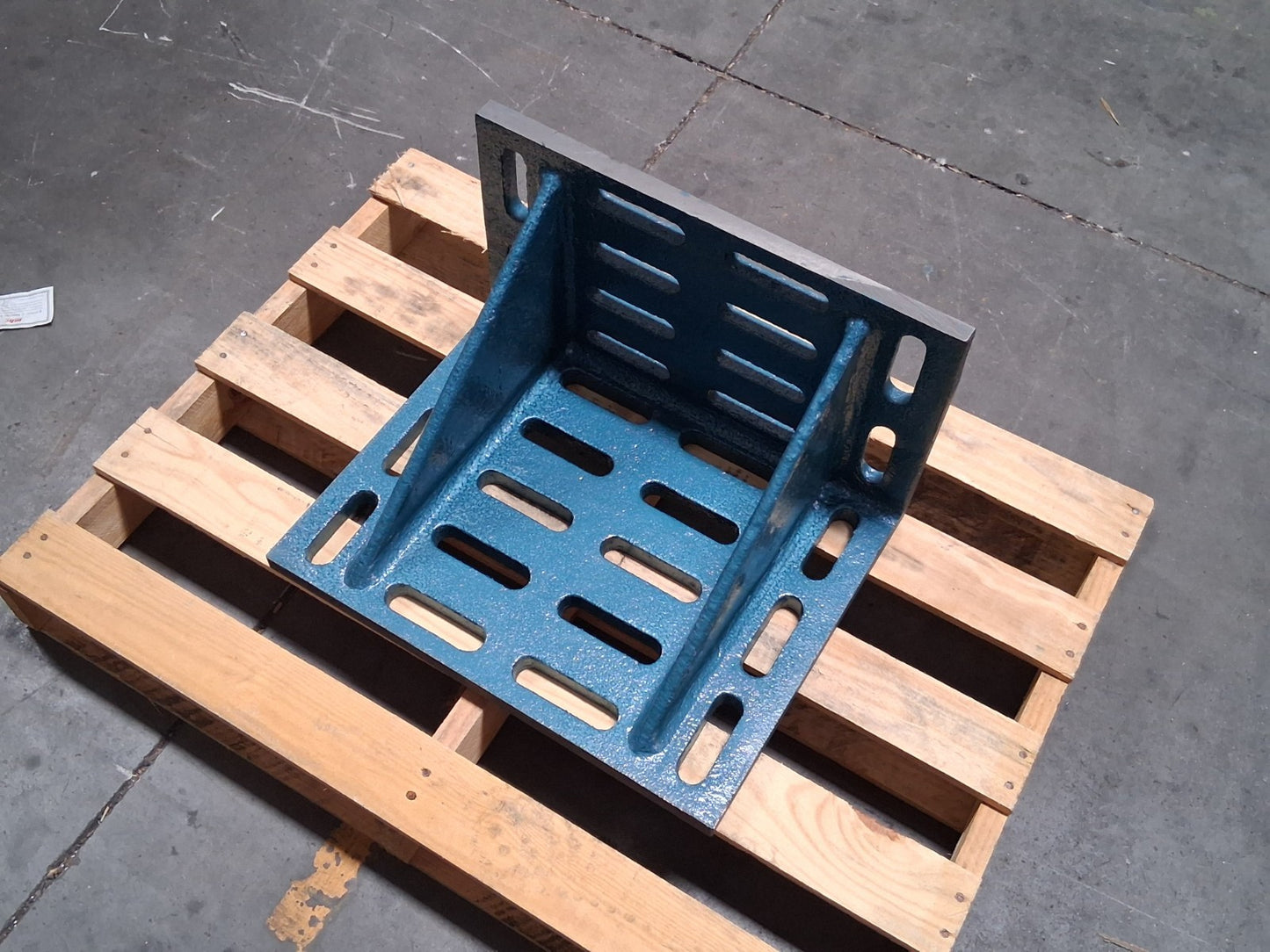 Pro Iron Machined Angle Plate 20" Wide x 12" Deep x 16" 418-4920