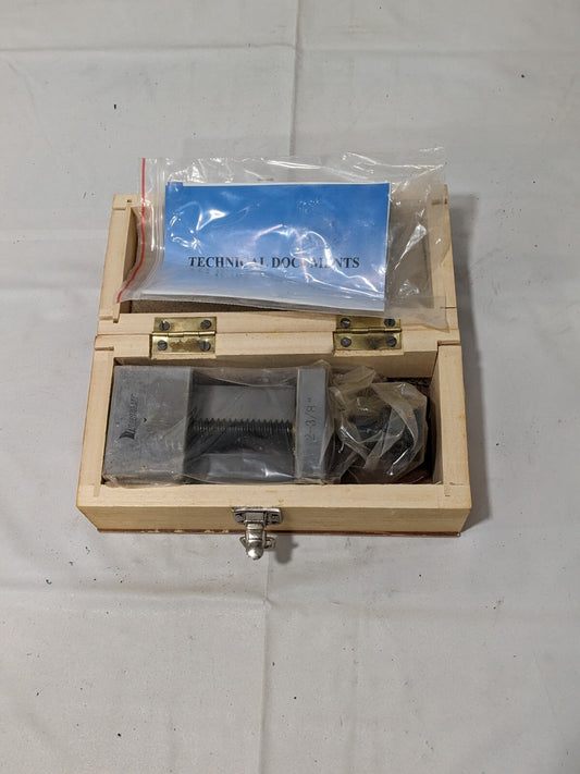 Interstate Toolmaker's Vise 2-3/8" Jaw Width 2-1/8" Jaw Opening Cap 09287624