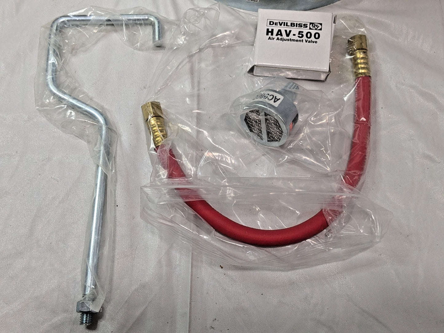 Binks 2.8 Gallon Pressure Tank Zinc Plated Double Regulator 83C-221