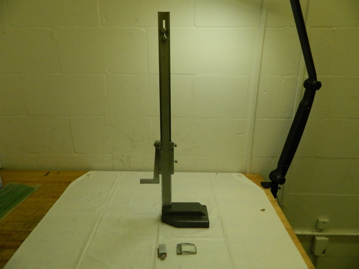 Vernier Height Gage 0-18" Measurement 0.001 In Graduation 622-8518 INCOMPLE