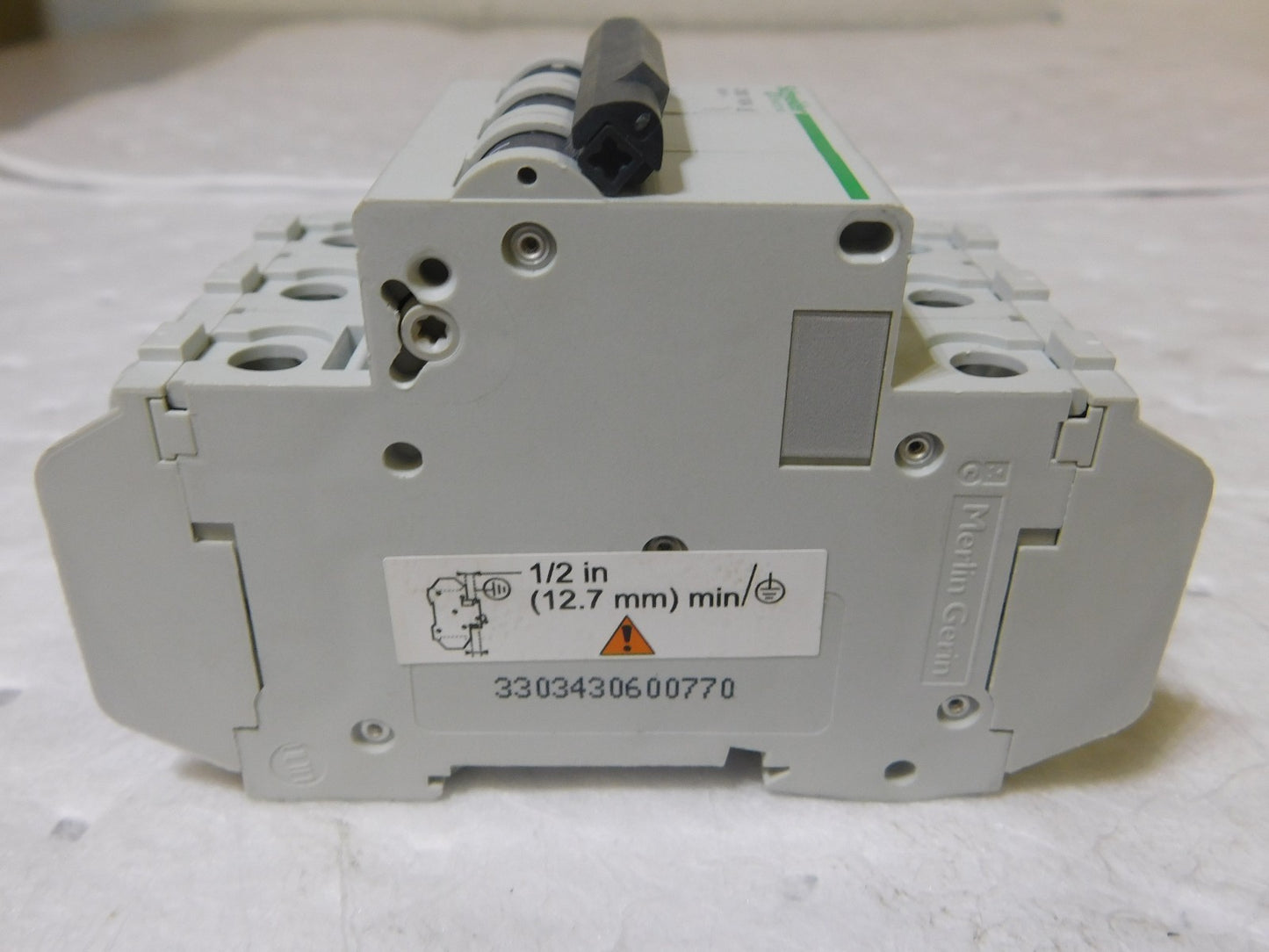 Schneider Electric  Miniature Circuit Breaker Multi 9 Range C60 UL489 3P 60177