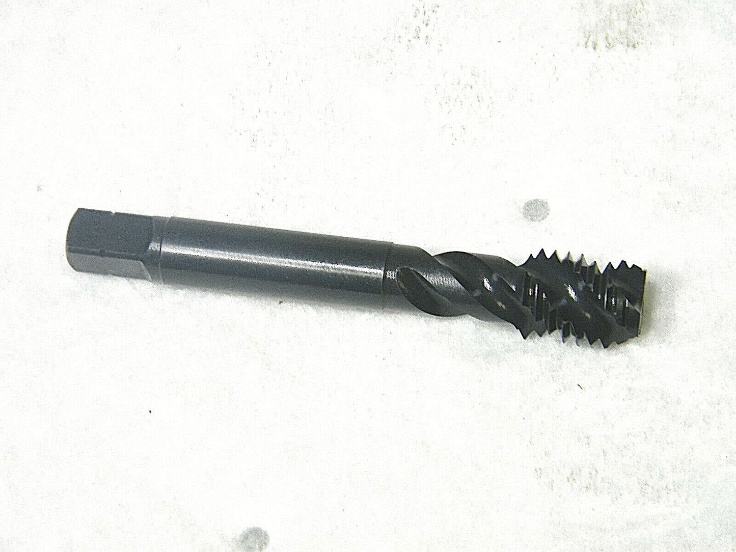 Dormer Spiral Fl Thread Tap 9/16-12 UNC 3-19/32L Modified Bottom Chamfer 581766
