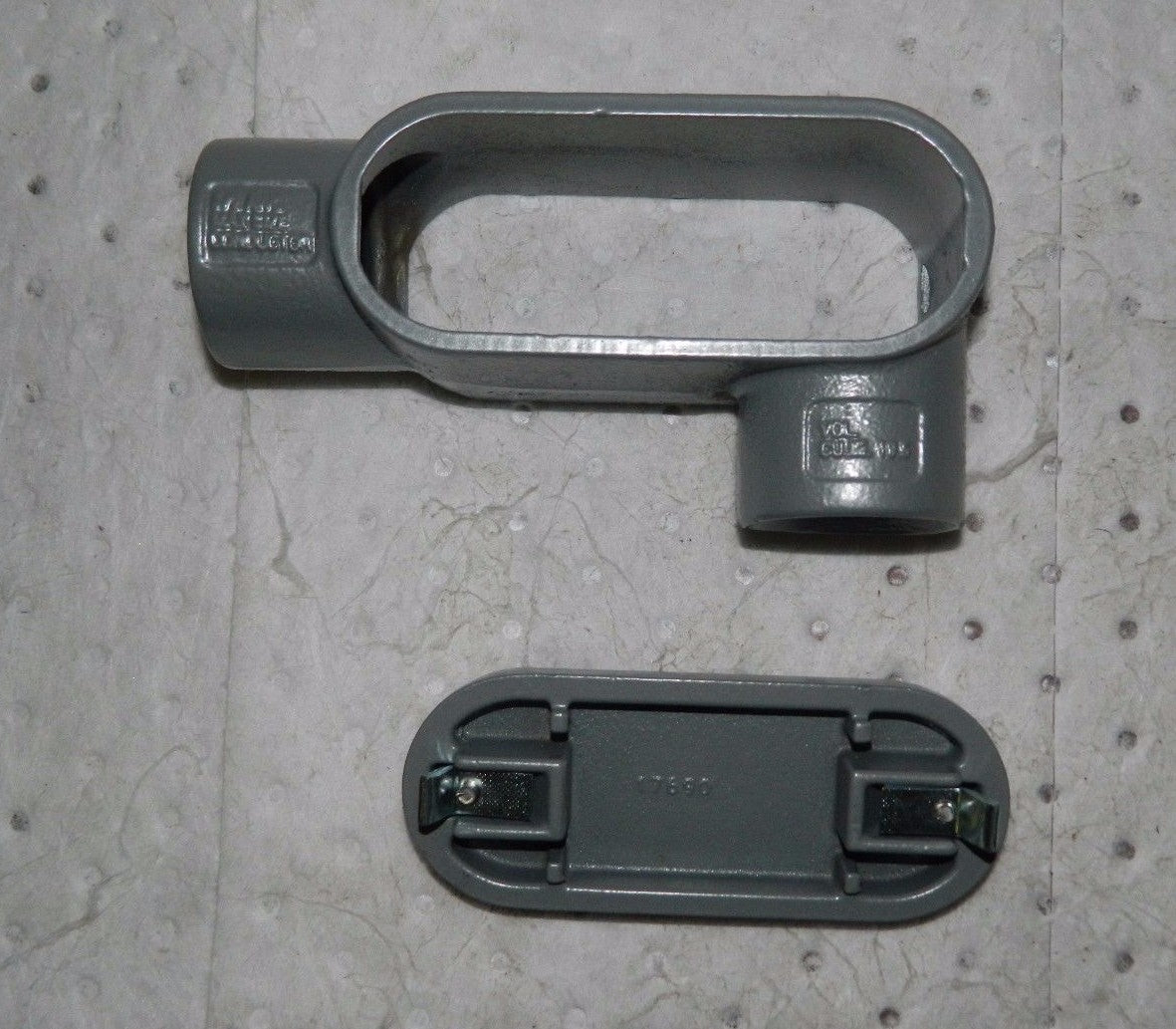 Hubbell Killark IMC and Rigid Iron Conduit Body 1-1/4" Trade L 7 Form Qty 2 L47