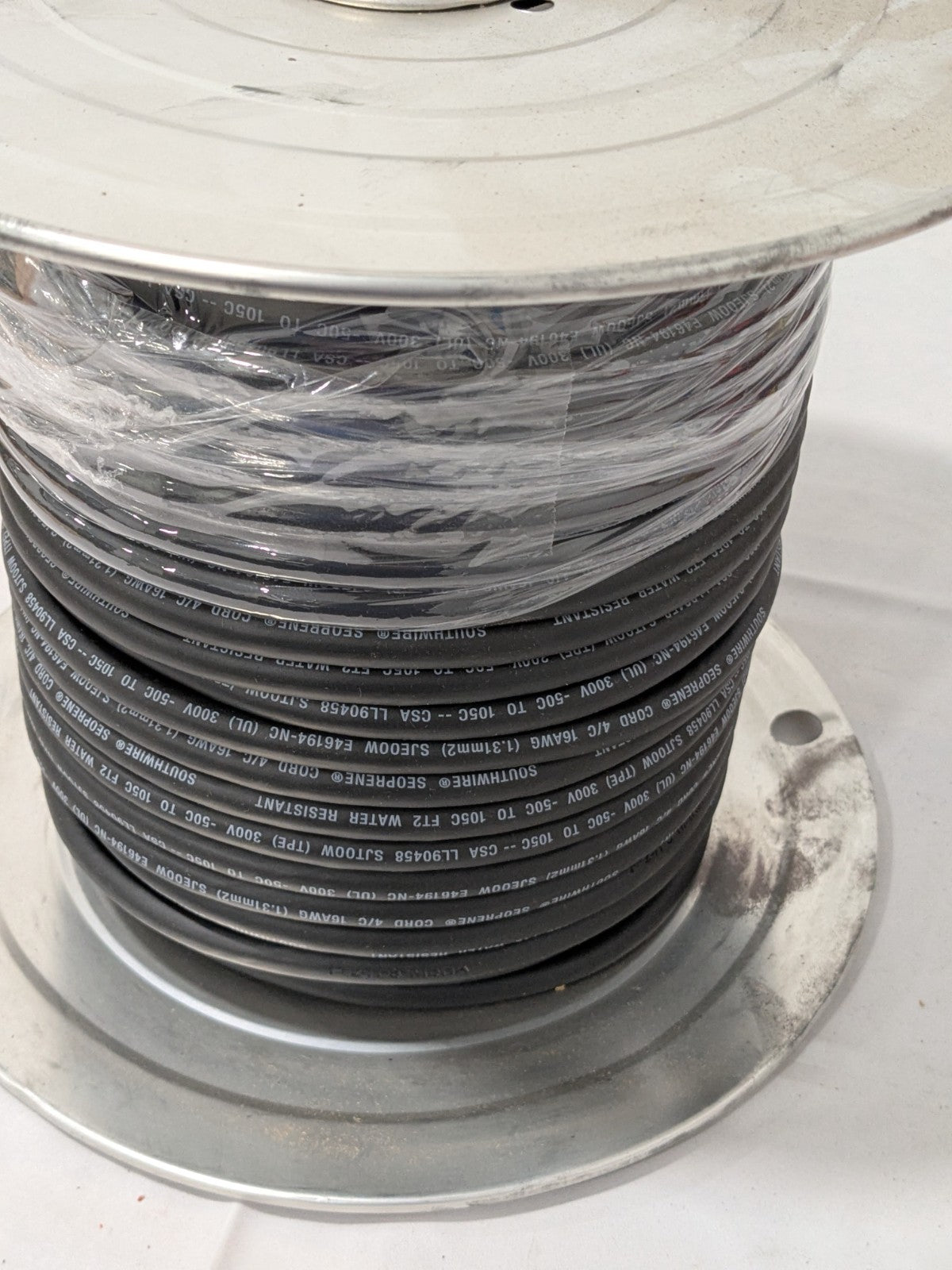 Southwire 16/4 Gauge/Conductors, Black Indoor & Outdoor Replacement Cord 125'