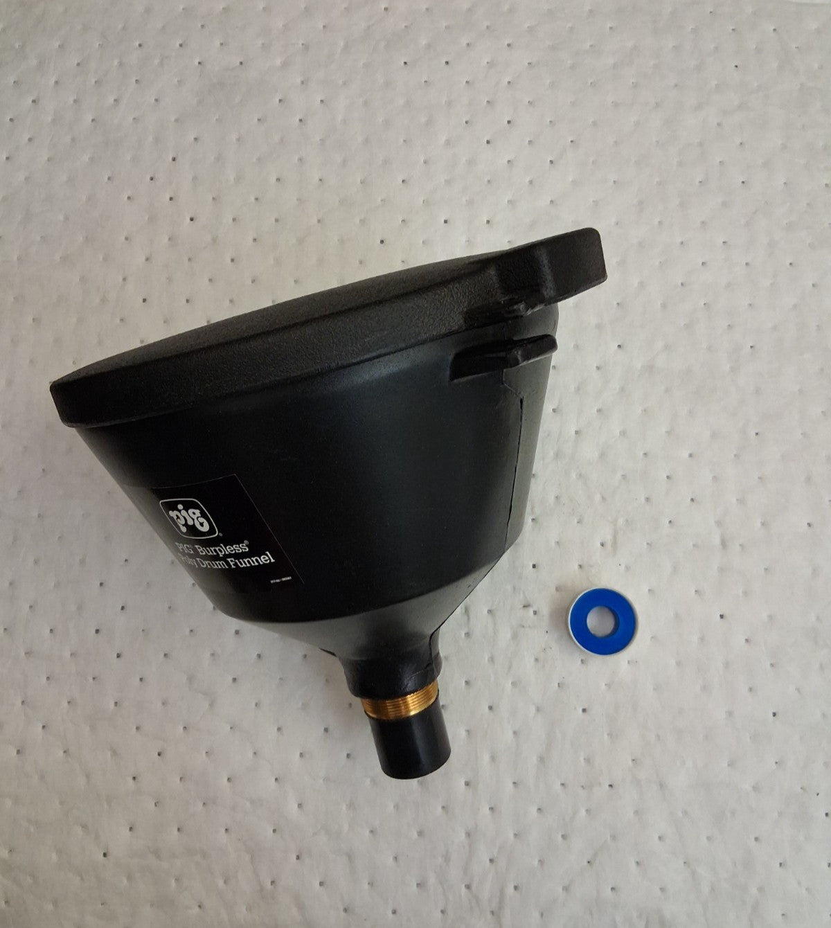PIG Drum Funnel &amp; Cover 30&amp;55 GAL DRM1680-BK