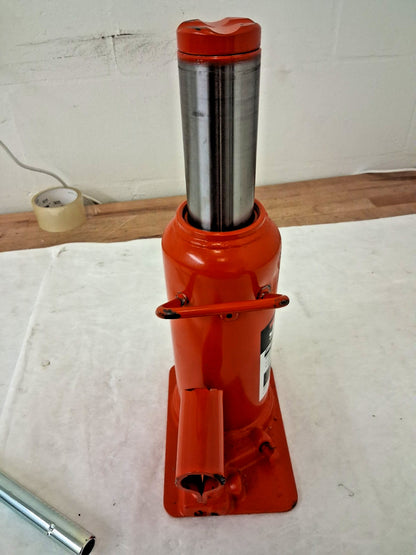 Jet 22.5 Ton Capacity Hydraulic Bottle Jack 453322