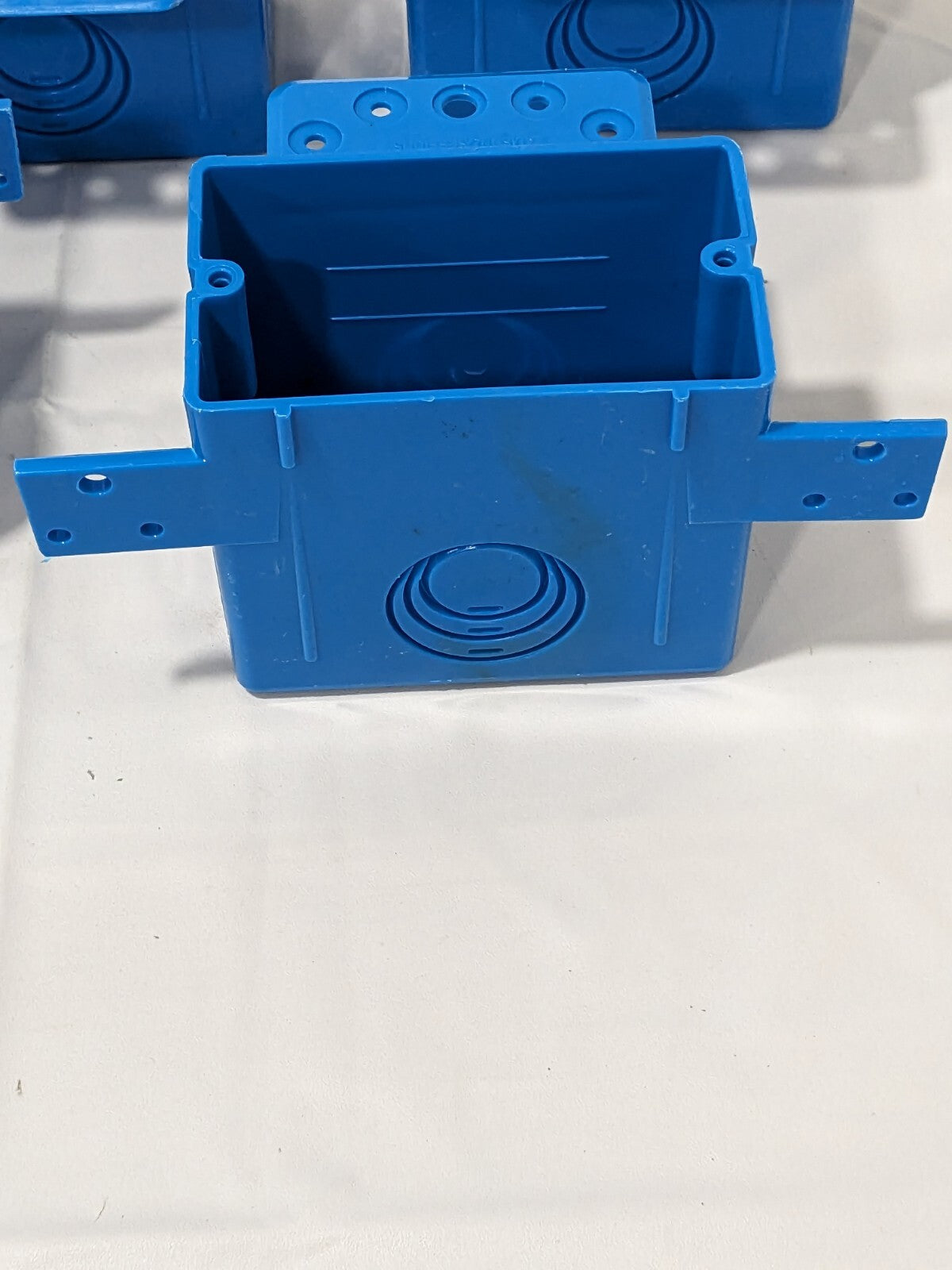 Carlon Single Gang PVC Outlet Box, 1/2,3/4,1 Qty 5 A122