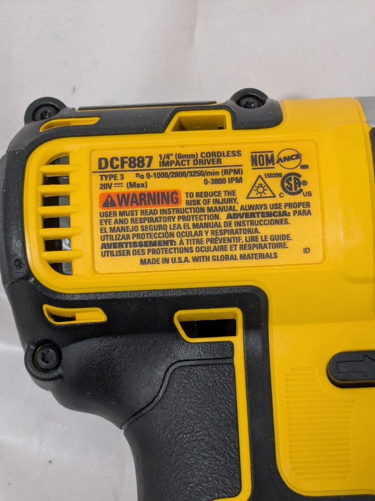 DeWALT 20V MAX XR Cordless Brushless 1/4 in. 3-Speed Impact Driver DCF887B
