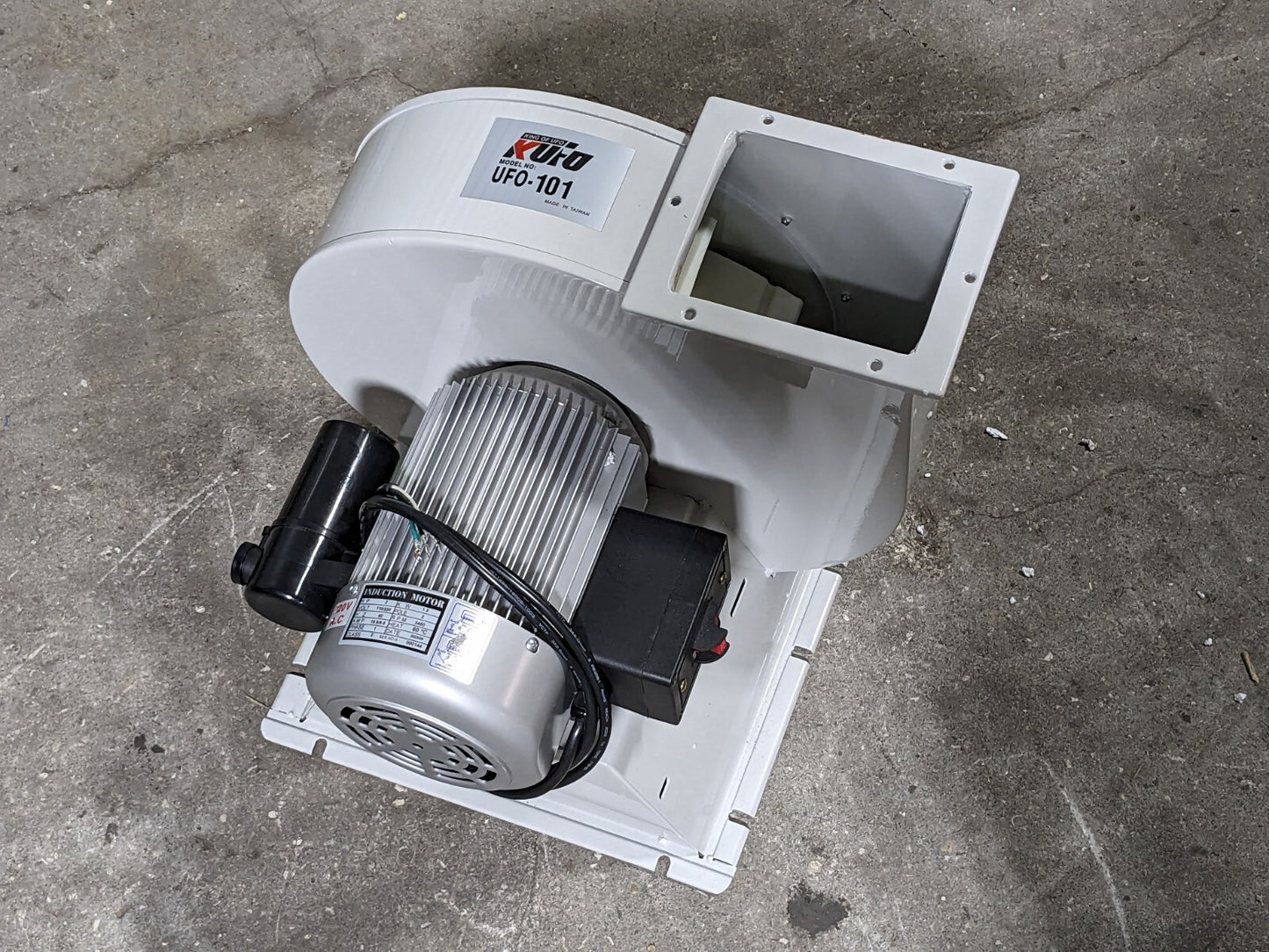 Kufo UFO-101 Portable Vertical Bag Dust Collector 1224 CFM Max 2 HP 220v 1 Ph