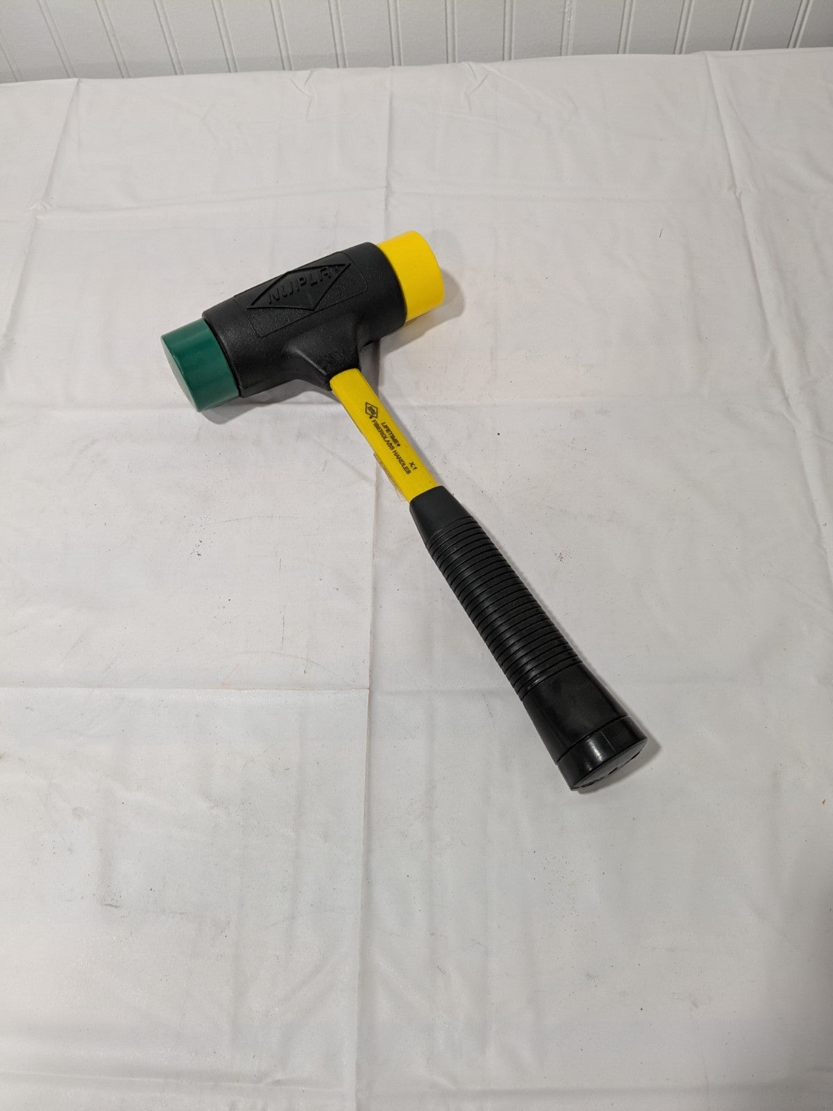 NUPLA Power DR Dead Blow Hammer 40 OZ 2"X13.5"HND Green/Yellow 04005